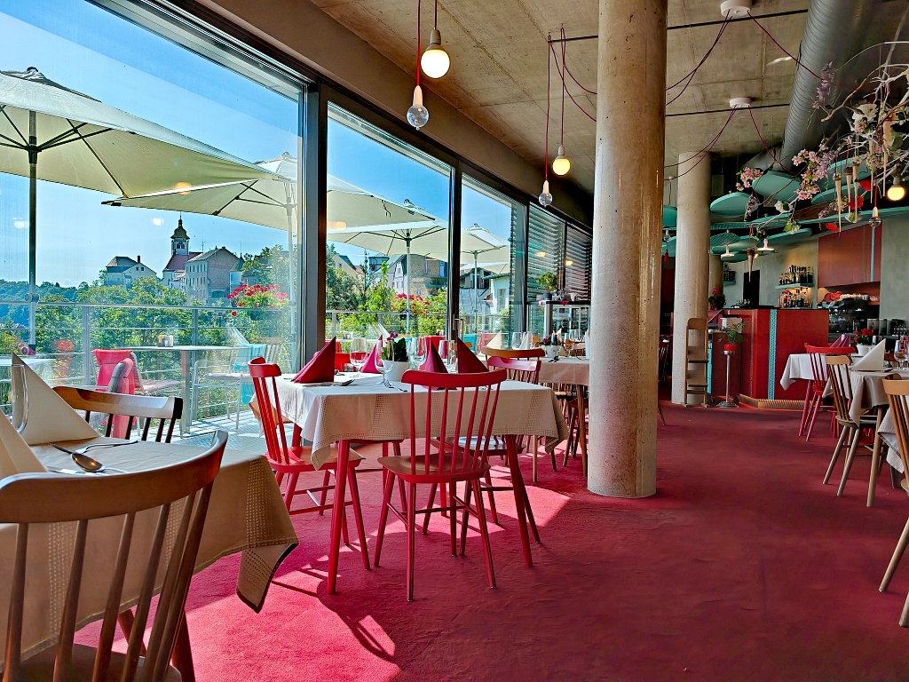 RESTAURACE za 700 Kč